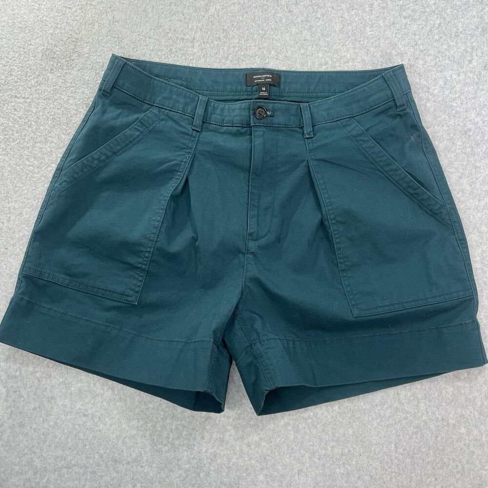 Banana Republic Authentic Chino Shorts Teal Green Size 16 pleated